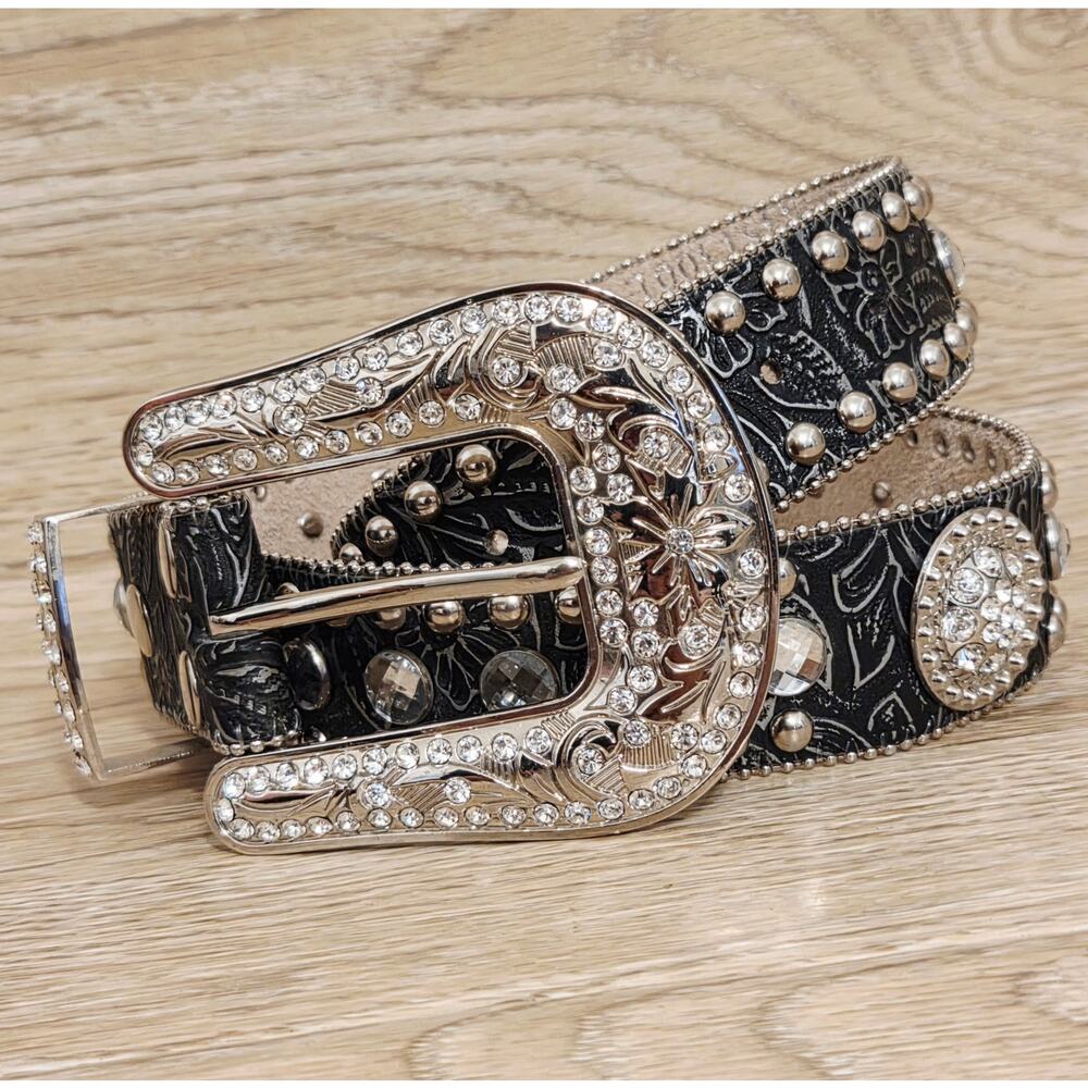 Blazin Roxx Western Tooled Leather Cowgirl Belt Bling Rhinestones Size Medium